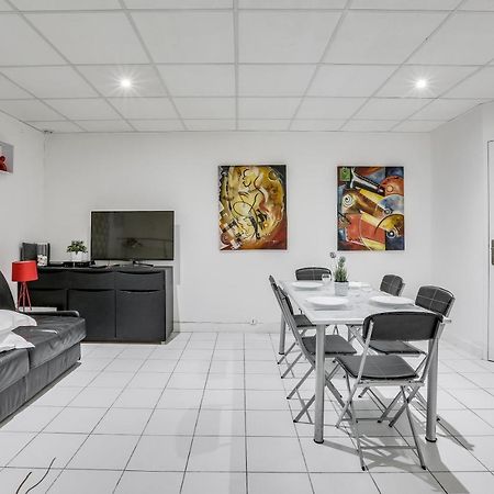 דירות פריז Triplex In Boulevard De Magenta By Guestready מראה חיצוני תמונה