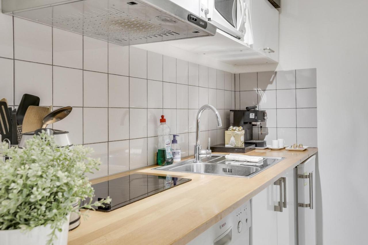 דירות פריז Triplex In Boulevard De Magenta By Guestready מראה חיצוני תמונה