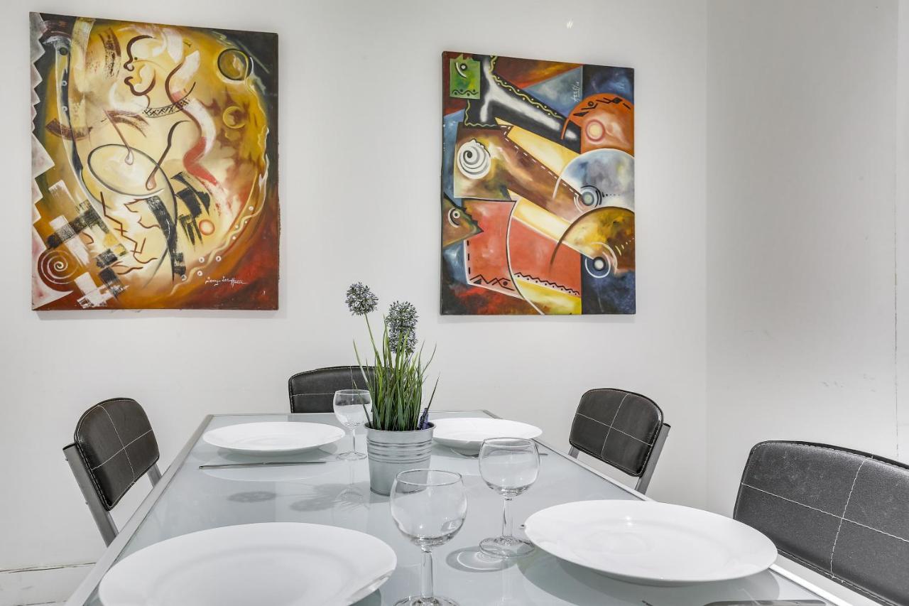 דירות פריז Triplex In Boulevard De Magenta By Guestready מראה חיצוני תמונה